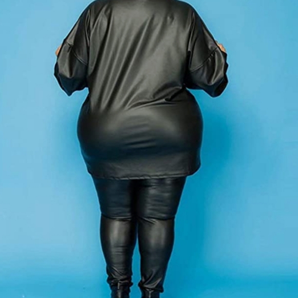 Della - Picture 4 of 4